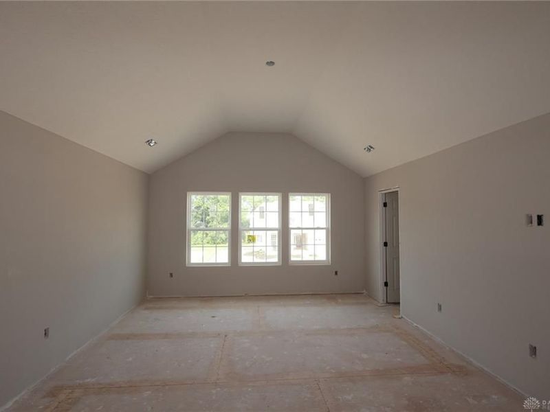 640 Goldfinch Drive, Beavercreek, OH 45434 Photo 4