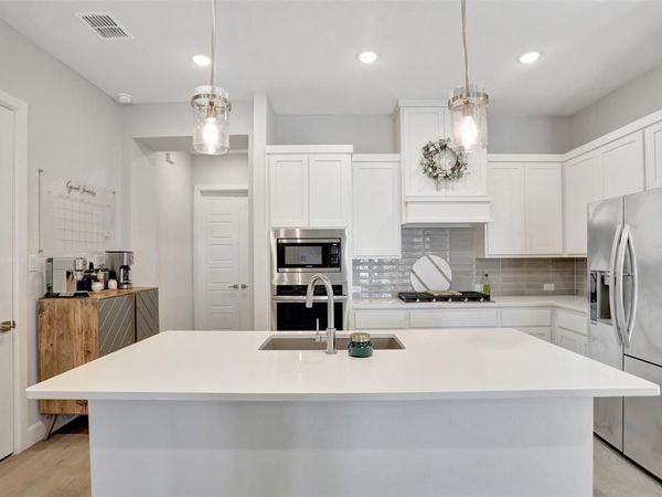 3548 Golden Bell Court, Heath, TX 75126