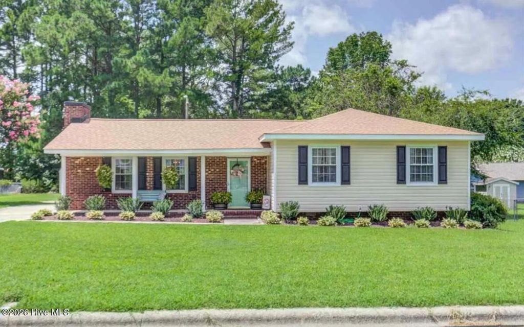 619 Devon Place , Zebulon, NC 27597 Main Photo