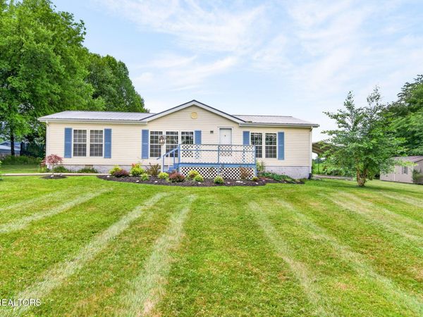 1513 Earl Jones Rd, Crossville, TN 38555
