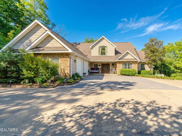 1279 Clabo Lane, Sevierville, TN 37876