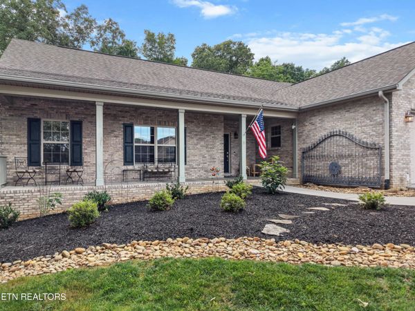 280 Coyatee Drive N, Loudon, TN 37774