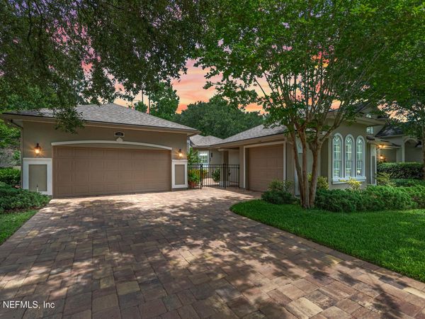 1015 GREEN PINE Circle, Orange Park, FL 32065