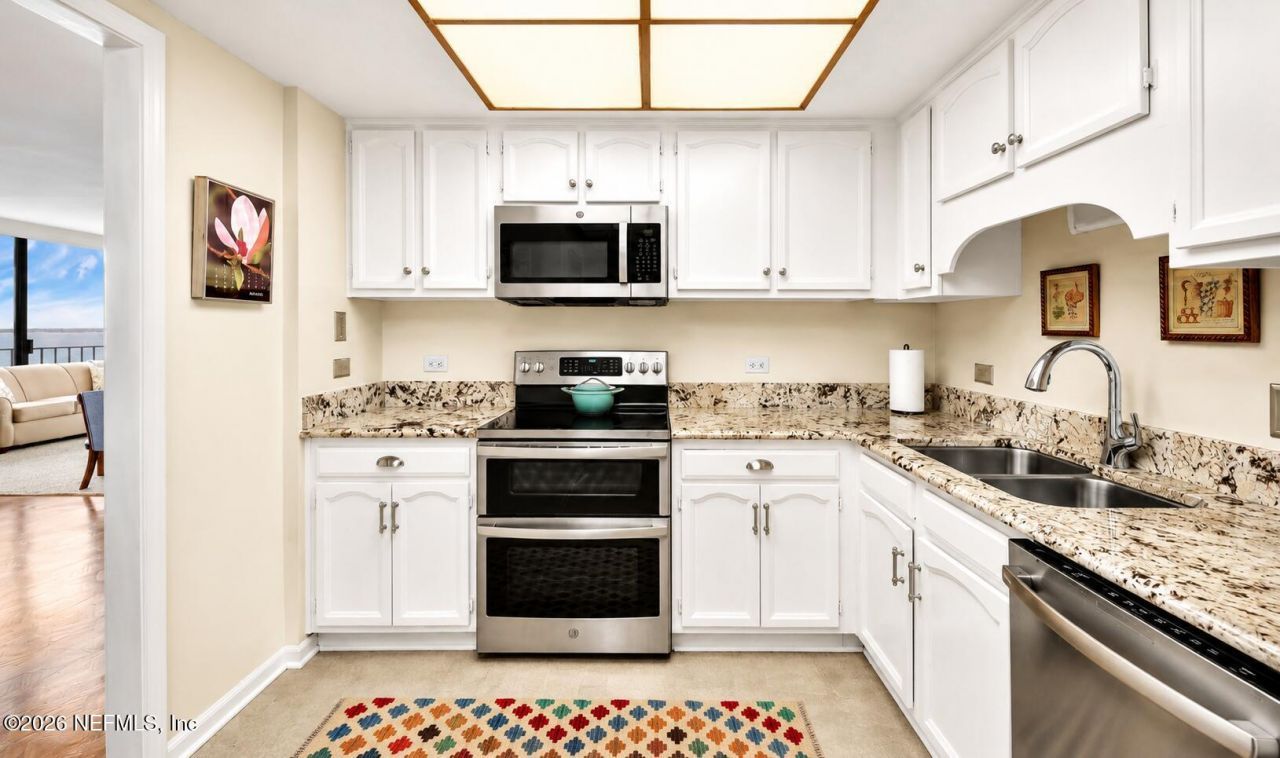 2970 St Johns Avenue, Unit 9F, Jacksonville, FL 32205 Photo