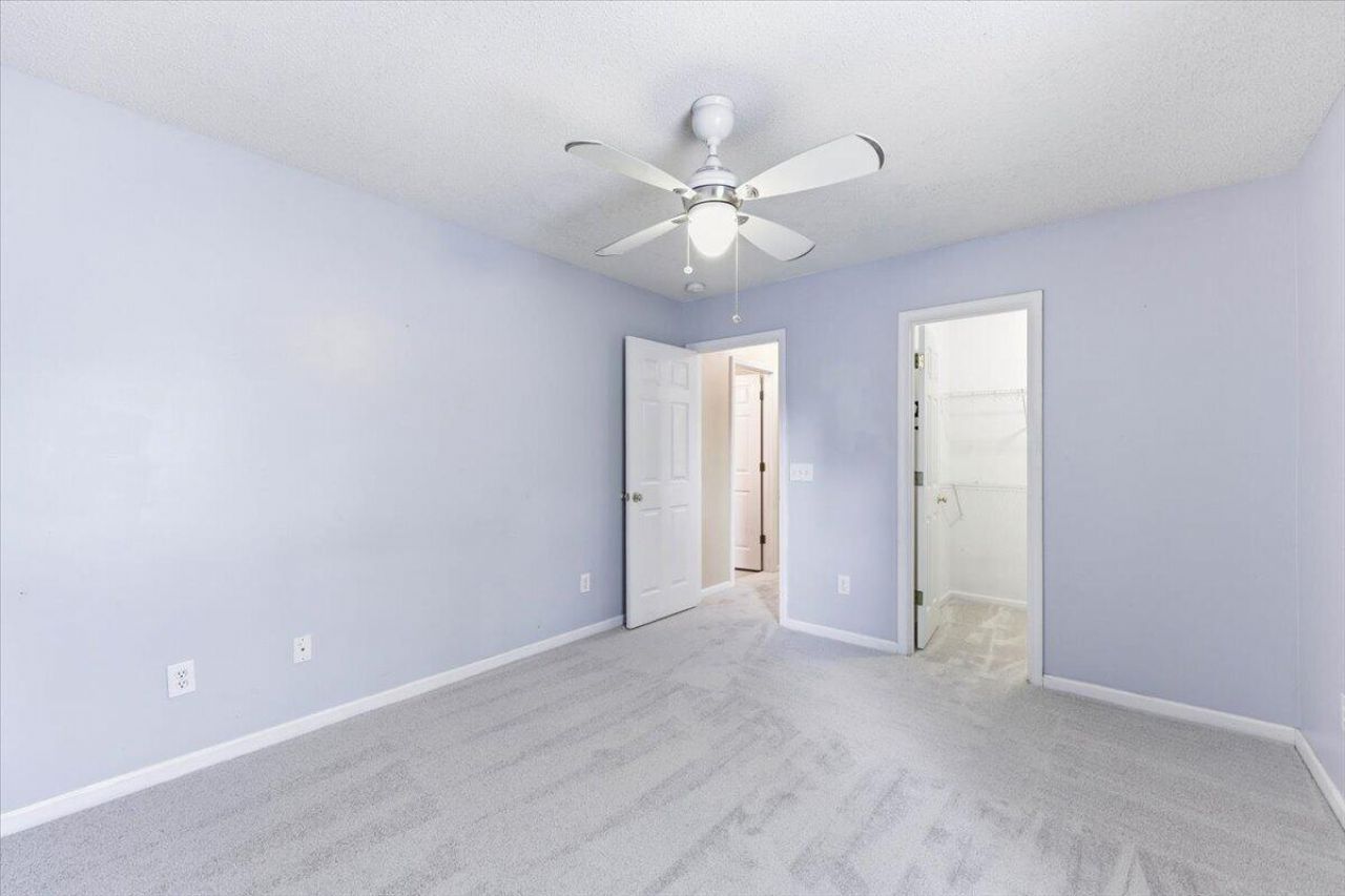 2045 Robin Wood Boulevard Photo 21