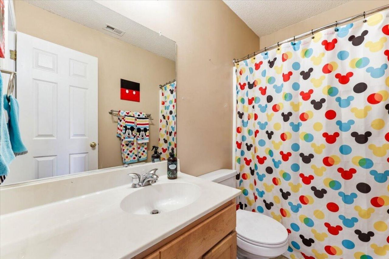 2045 Robin Wood Boulevard Photo 26