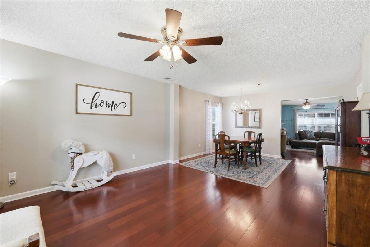 2045 Robin Wood Boulevard Photo 7