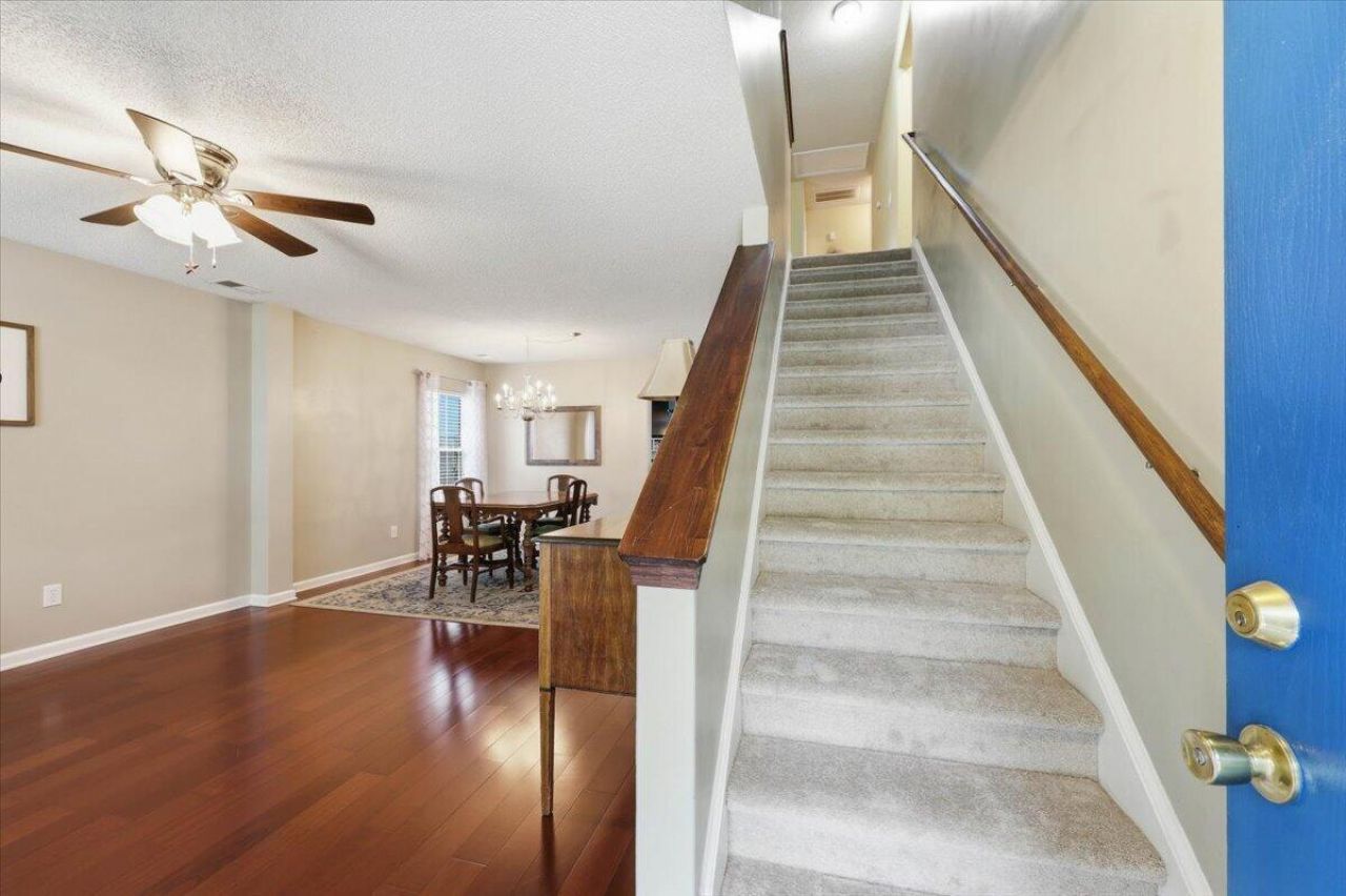 2045 Robin Wood Boulevard Photo 8