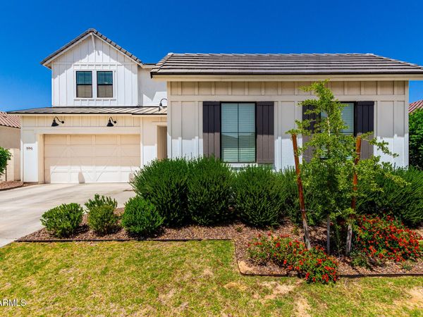 3914 W SERPENTINE Drive, San Tan Valley, AZ 85144