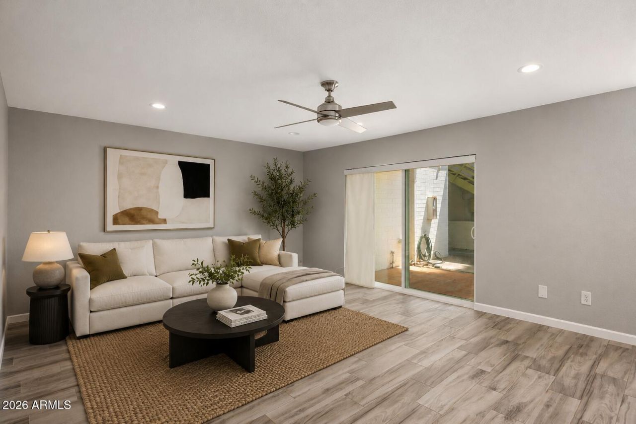 102 W Maryland Avenue, Unit E1, Phoenix, AZ 85013 Main Photo
