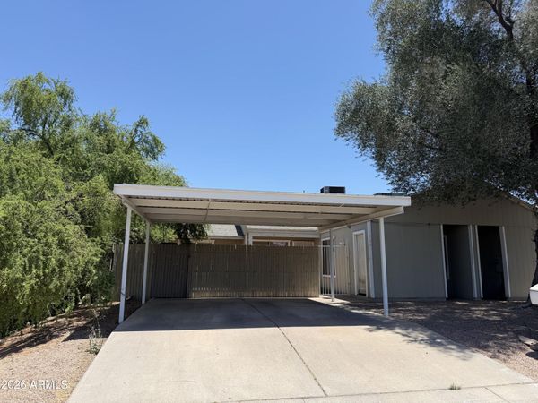 7001 S 41ST Street, Phoenix, AZ 85042