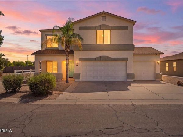 30811 N Bareback Trail, San Tan Valley, AZ 85143