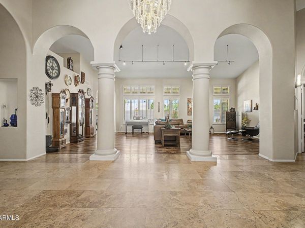 2034 E DIAS Drive, Gilbert, AZ 85234