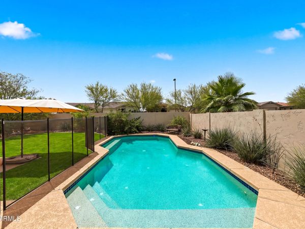 18137 W CANYON Lane, Goodyear, AZ 85338
