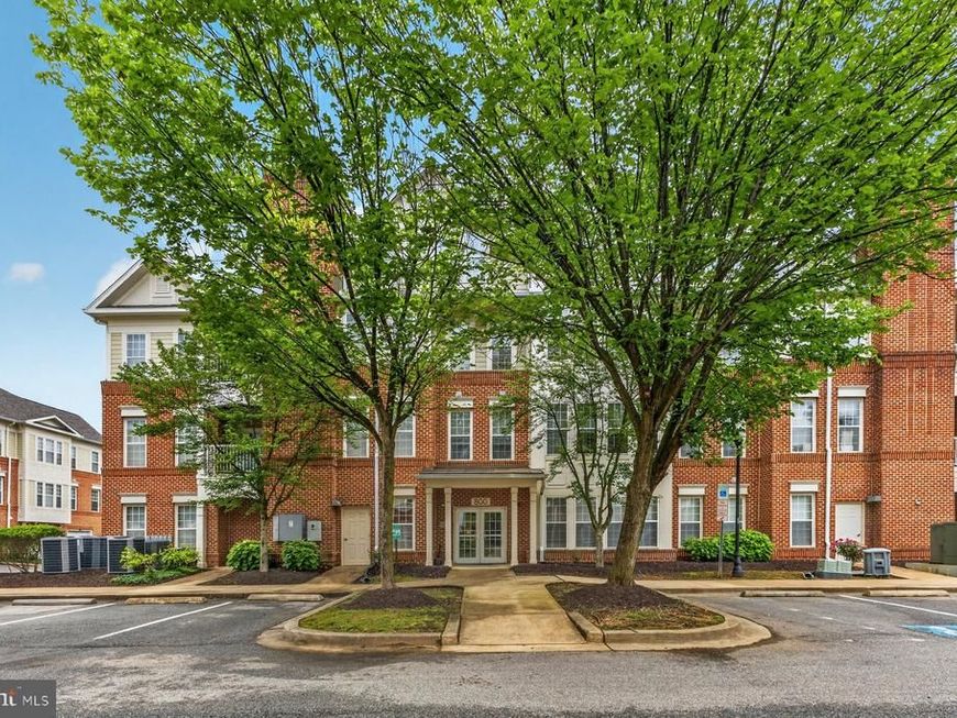 800 Edelen Station Place , Unit 204, La Plata, MD 20646 Main Photo