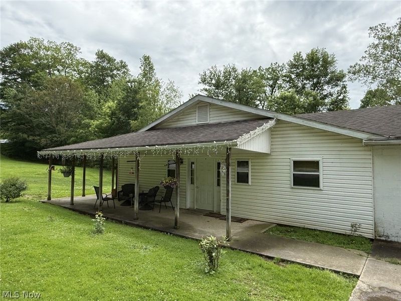 23501 County Road 93 , Fresno, OH 43824 Photo 1