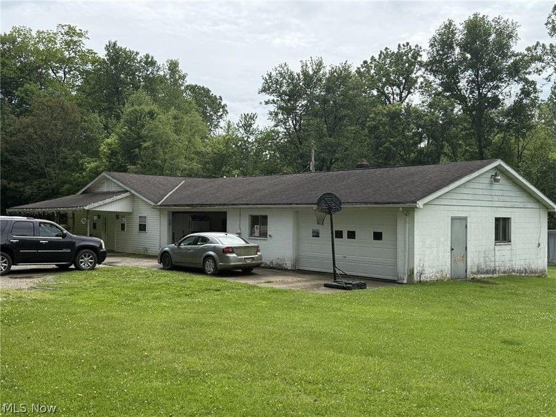 23501 County Road 93 , Fresno, OH 43824 Photo 5