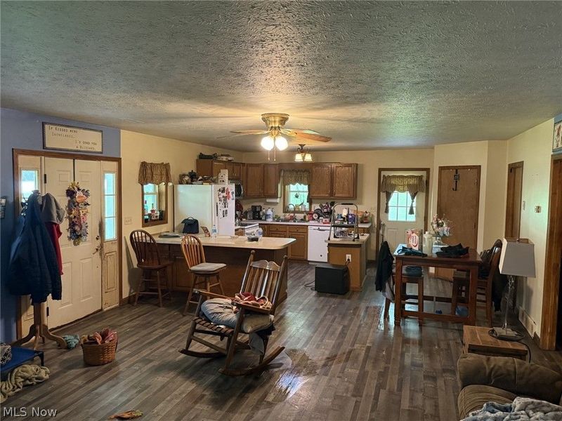23501 County Road 93 , Fresno, OH 43824 Photo 9