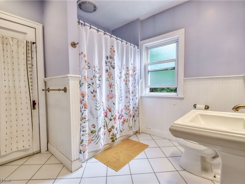 1220 Yellowstone Road , Cleveland Heights, OH 44121 Photo 28