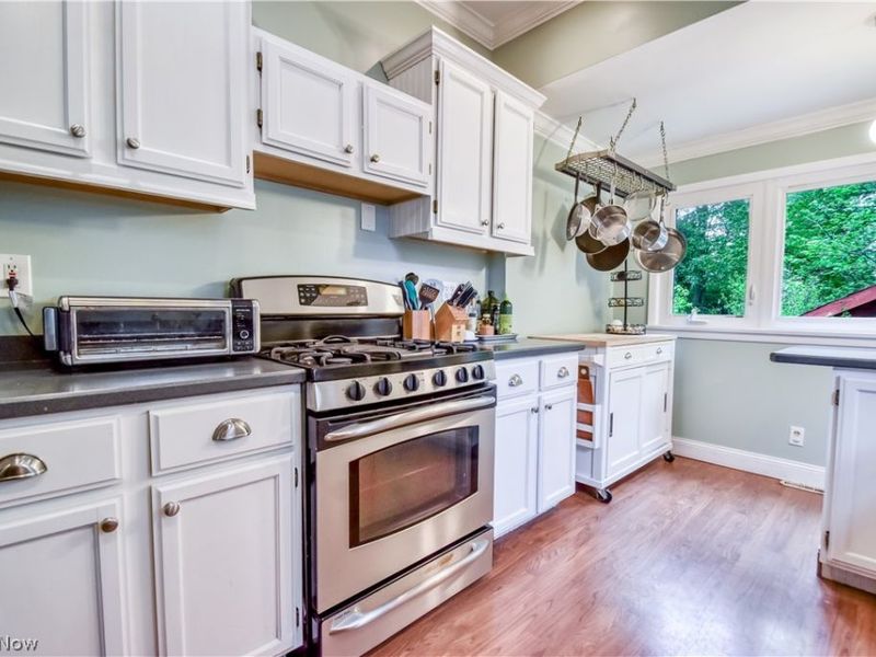 1220 Yellowstone Road , Cleveland Heights, OH 44121 Photo 6