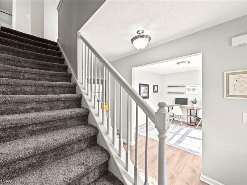 10447 Dogwood Drive , Aurora, OH 44202 Photo 6