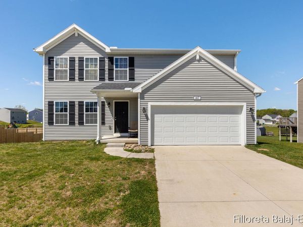 467 Oak View Drive, Middleville, MI 49333