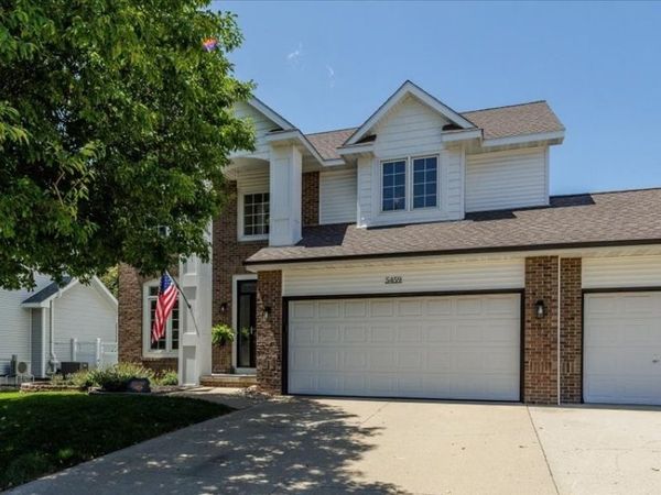 5459 Coachlight Drive, West Des Moines, IA 50266