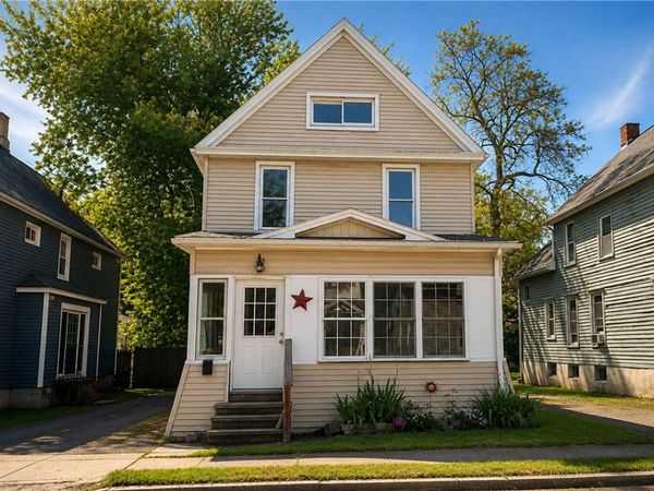 24 Rose Street, Geneva, NY 14456