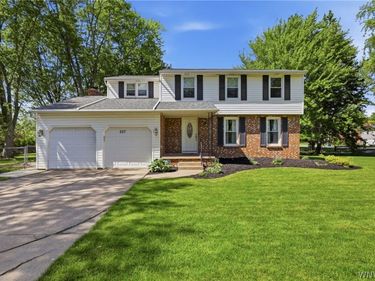 227 North Lane, Grand Island, NY 14072