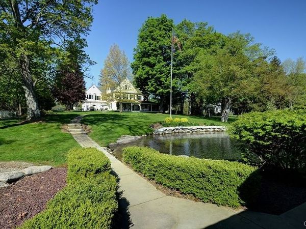 1870 W Lake Road , Skaneateles, NY 13152