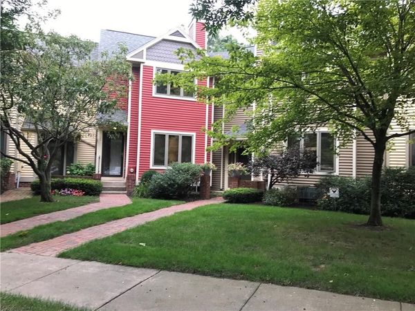 30 Cornhill Place , Rochester, NY 14608