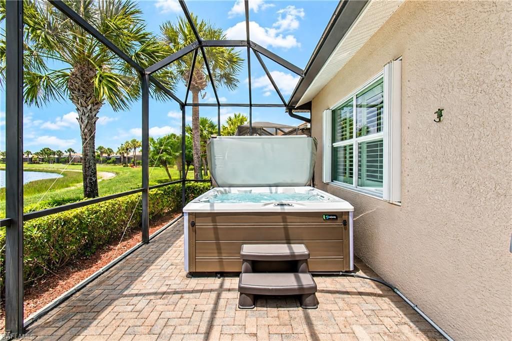 10423 Materita Dr , Fort Myers, FL 33913 Photo