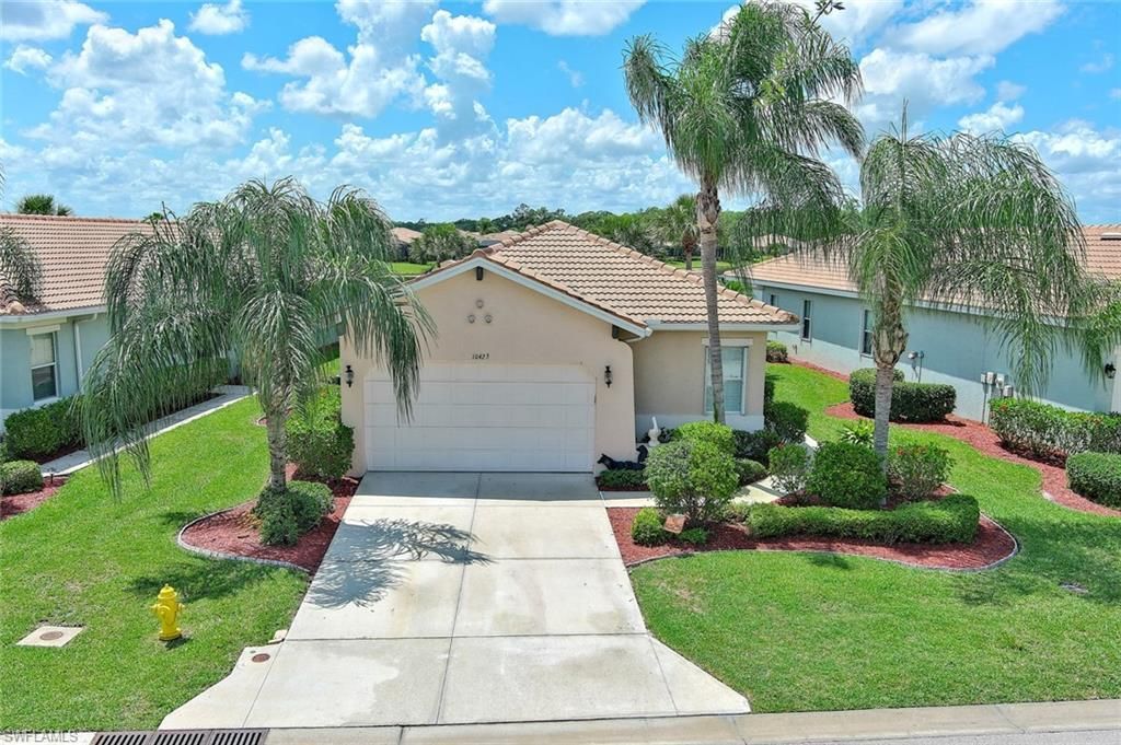 10423 Materita Dr , Fort Myers, FL 33913 Photo