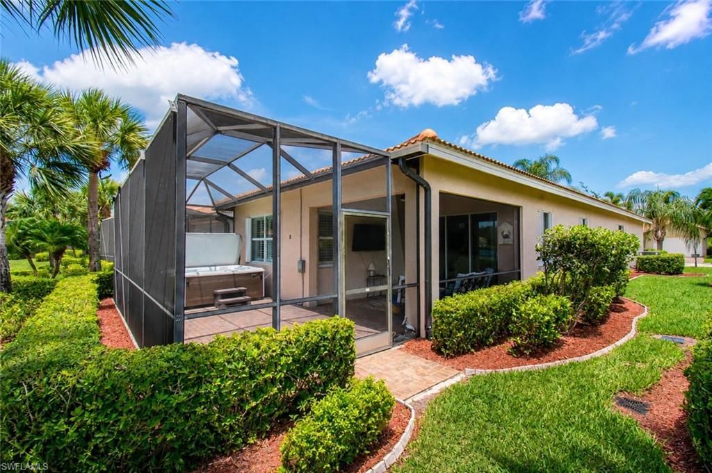 10423 Materita Dr , Fort Myers, FL 33913 Photo