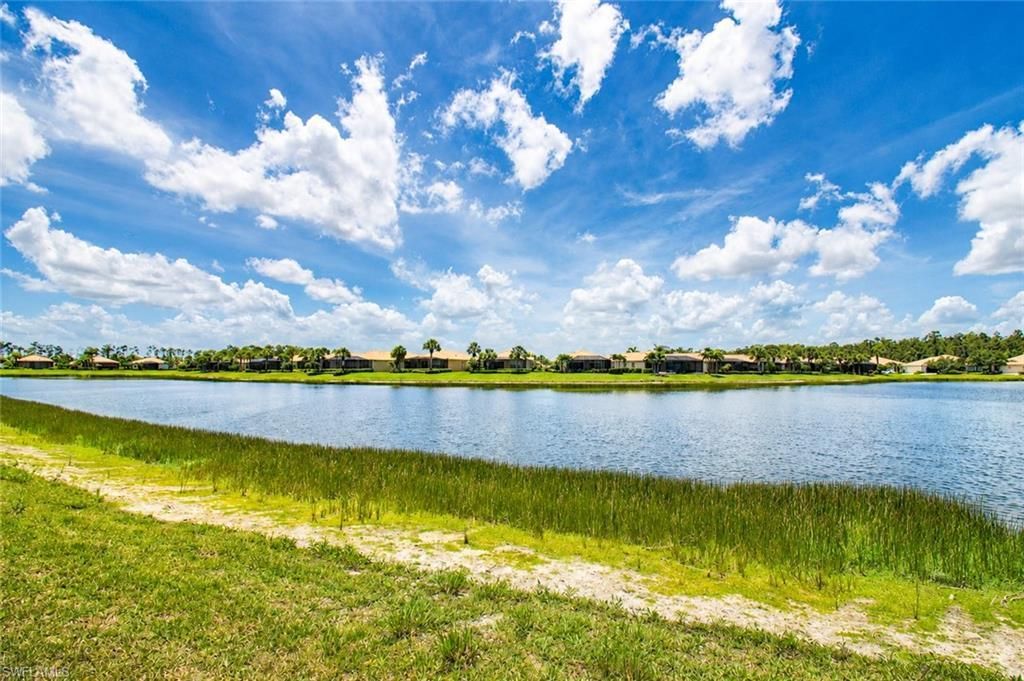 10423 Materita Dr , Fort Myers, FL 33913 Photo
