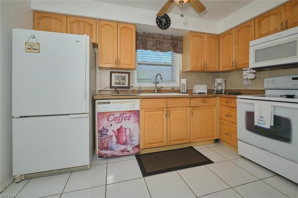 6777 Winkler Rd , Unit 125, Fort Myers, FL 33919 Photo