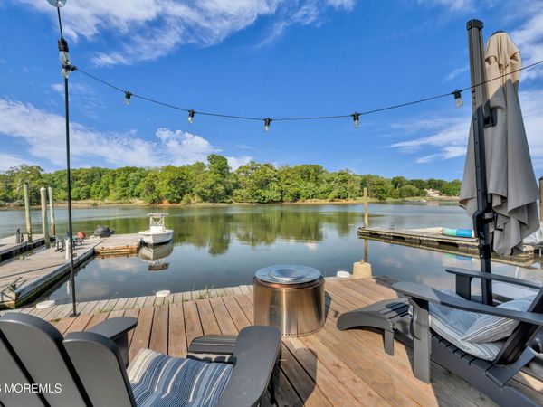 475 Locust Point Road, Rumson, NJ 07760
