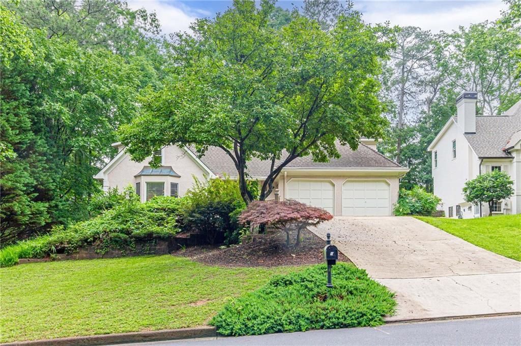 10625 Haynes Forest Drive, Alpharetta, GA 30022 Main Photo