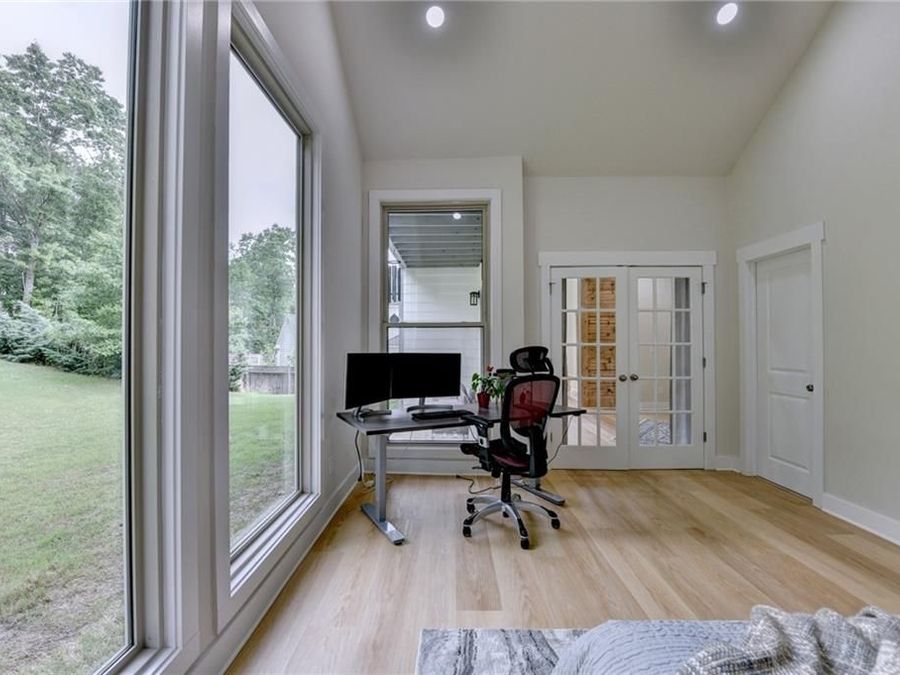 Property Image 52