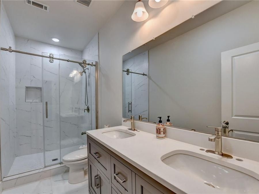 Property Image 76