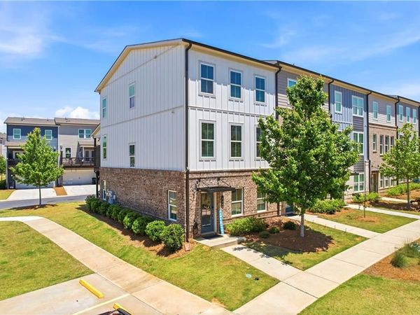 500 Hardy Drive , Acworth, GA 30102