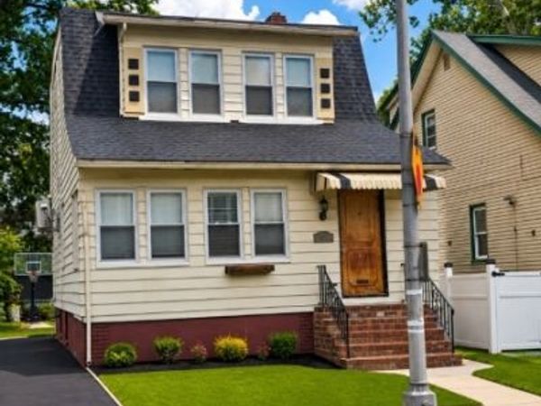 377 Halsted St, East Orange, NJ 07018