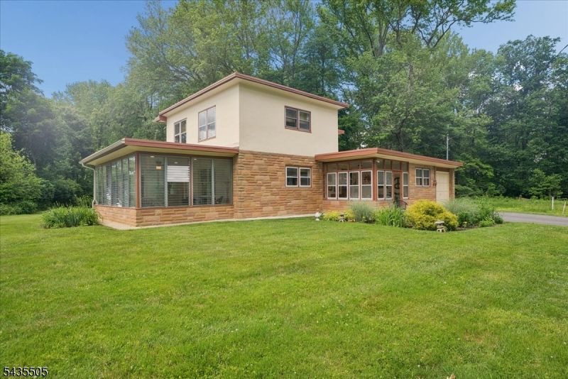 3 Cedar Ct, Roosevelt, NJ 08555 Main Photo