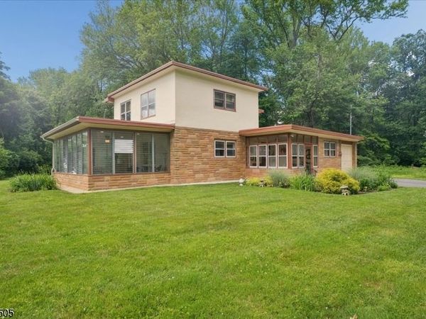 3 Cedar Ct, Roosevelt, NJ 08555