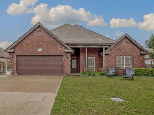 6235 Merrell Drive, Jonesboro, AR 72404