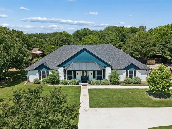 160 Cedarcrest Lane, Double Oak, TX 75077