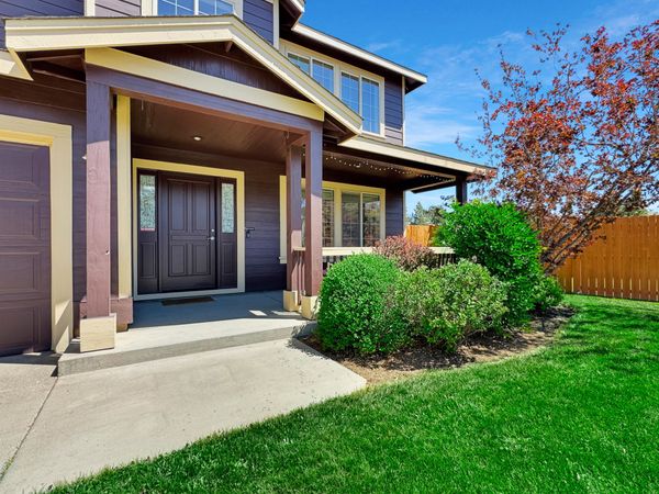62978 Desert Sage Court, Bend, OR 97701