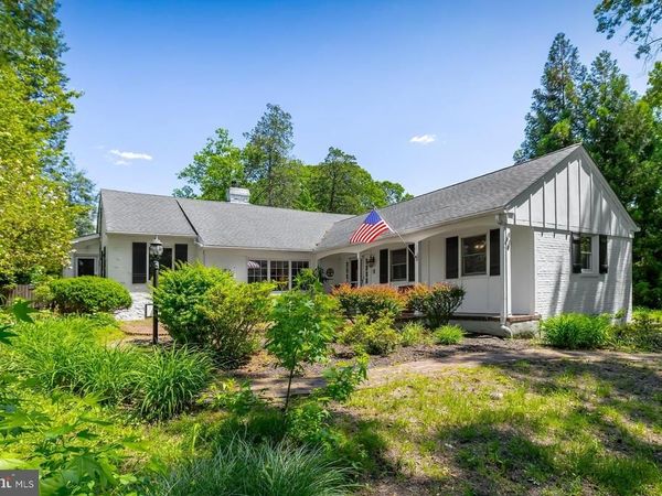 46 LAKE DRIVE, WOODBURY, NJ 08096