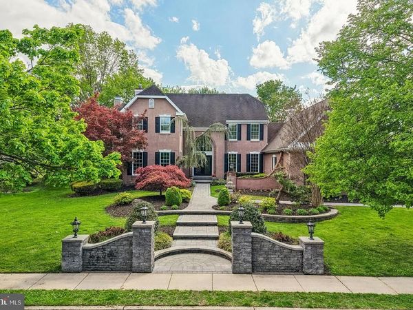 21 BROOKWOOD ROAD, MOUNT LAUREL, NJ 08054