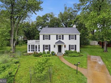 108 OAKMONT COURT NE, VIENNA, VA 22180